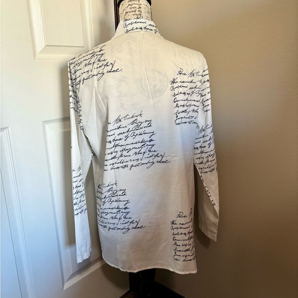 Ivory Tunic - Picture 2 of 5